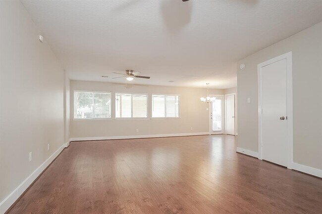 Foto del edificio - 10803 Cobblecreek Way