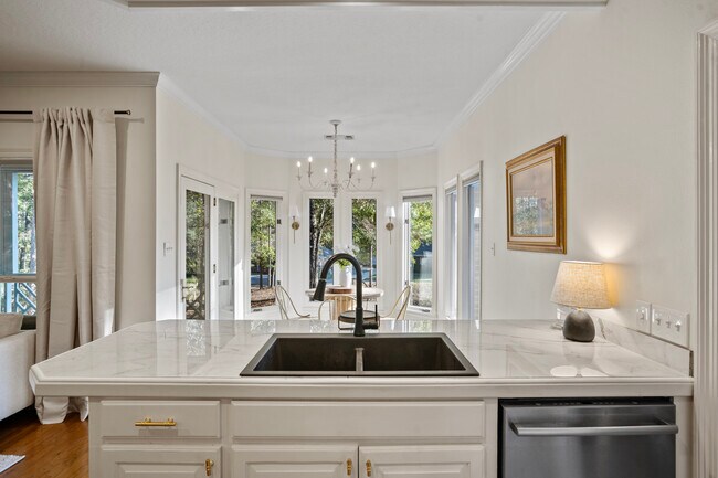 Foto del edificio - 27 Classic Woods Dr