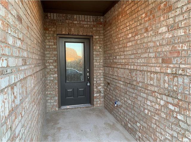 Building Photo - 308 Honeysuckle Ln