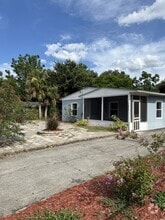 Building Photo - 9834 Elaine Rd