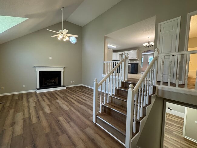 Great Room - 394 Leona Dr