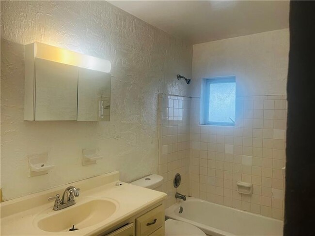 Foto del edificio - 2980 NW 43rd Ter