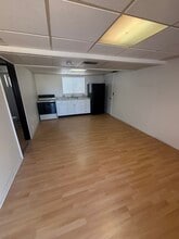 Building Photo - 193 E 5300 S