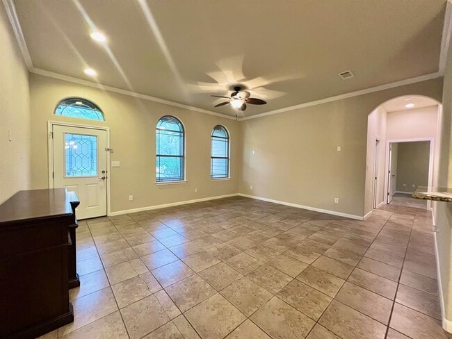 Building Photo - 212 Waikakaaua Dr