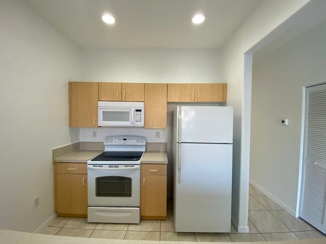 Building Photo - 10985 SW 239th Ter