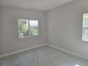 Building Photo - 3323 W 133rd St Building Photo - 3323 W 133rd St