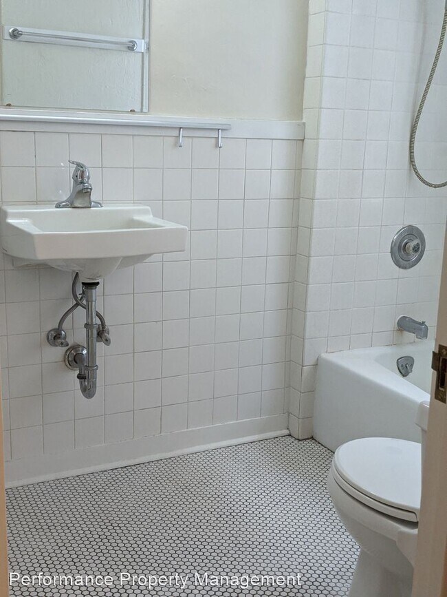 Foto del edificio - 1739 G St