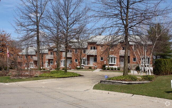 Vista de calle - Juno Place Townhomes