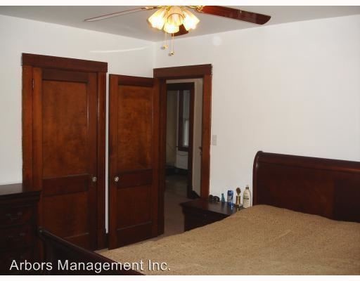Building Photo - 3 br, 1 bath House - 820 FIFTH AVENUE
