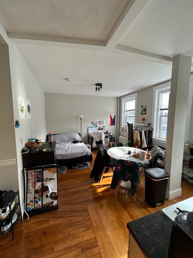 Foto del edificio - 1189 Commonwealth Ave