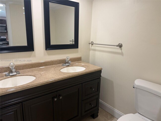 Foto del edificio - 10400 SW 108th Ave