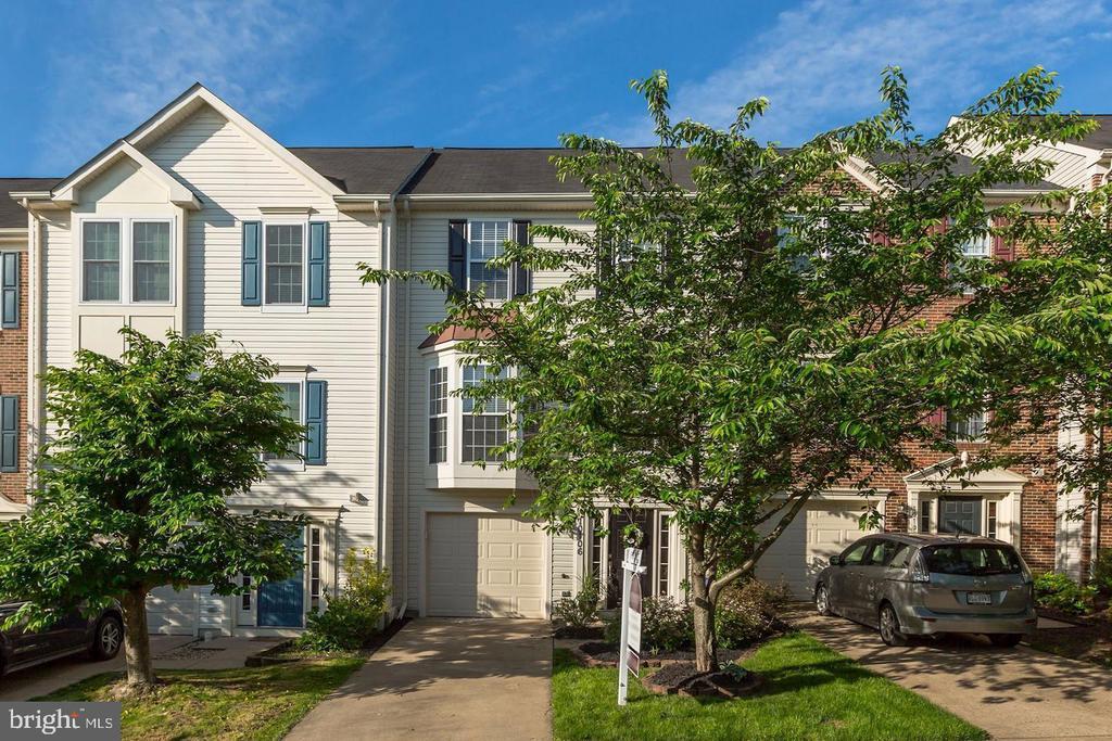 Foto principal - 10106 Sir Reynard Ln