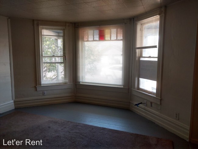 Building Photo - 2 br, 1 bath House - 602 S Main St