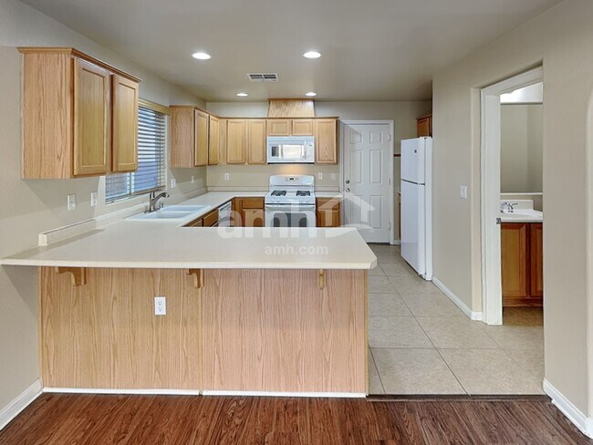 Foto del edificio - 8920 Bonneville Peak Ct