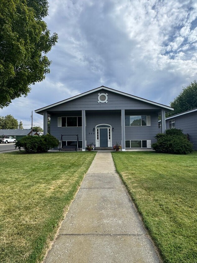 Foto principal - 500 W 12th Ave