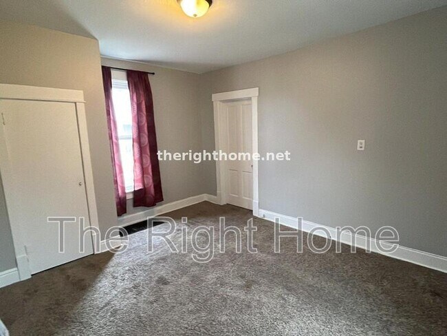 Building Photo - 1402 O St