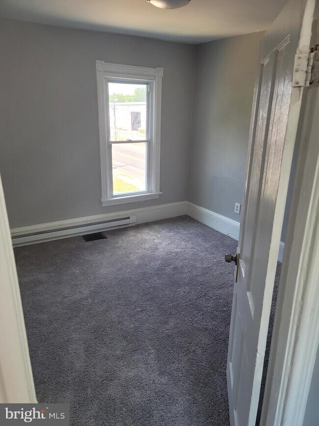 Foto del edificio - 212-1/2 Rancocas Rd