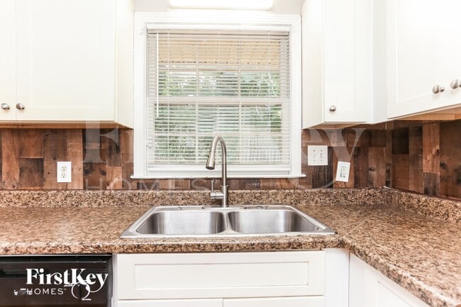 Foto del edificio - 4278 Autumn Hill Dr