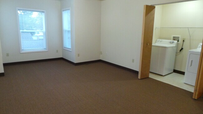 Lavadora en la unidad - 154 S Franklin St