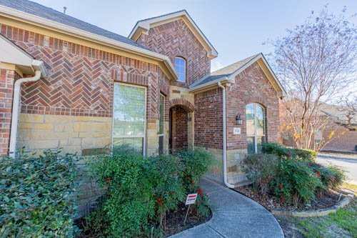 Building Photo - 8718 Silver Rock