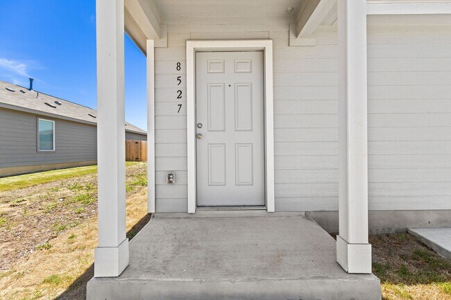 Foto del edificio - 3 Bedroom/2 Bath Crescent Hills Subdivision