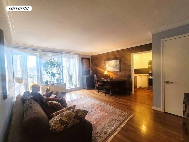 Building Photo - 603 W 148th St