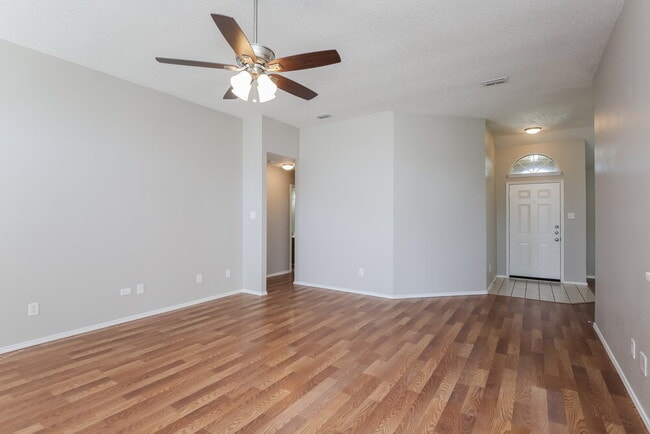 Building Photo - 808 Dawson St