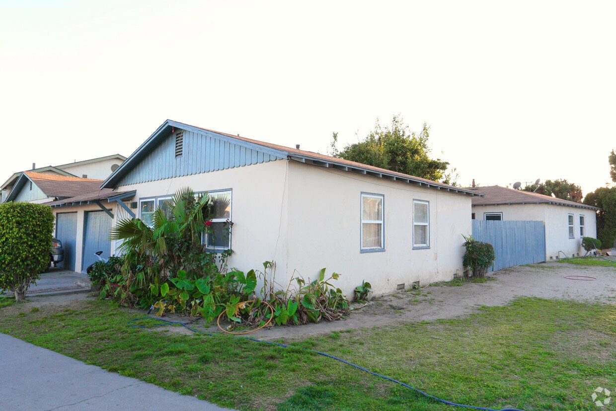 Foto del edificio - 614 Eton Pl