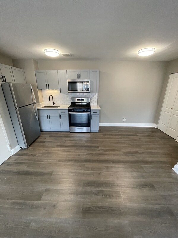 Building Photo - 21 N Dryden Pl
