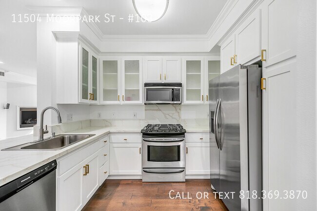 Foto del edificio - 11504 Moorpark St
