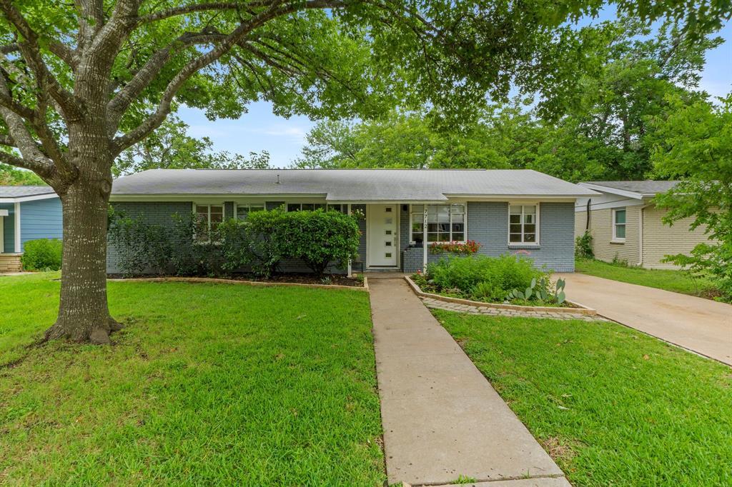 Primary Photo - 7712 Robalo Rd