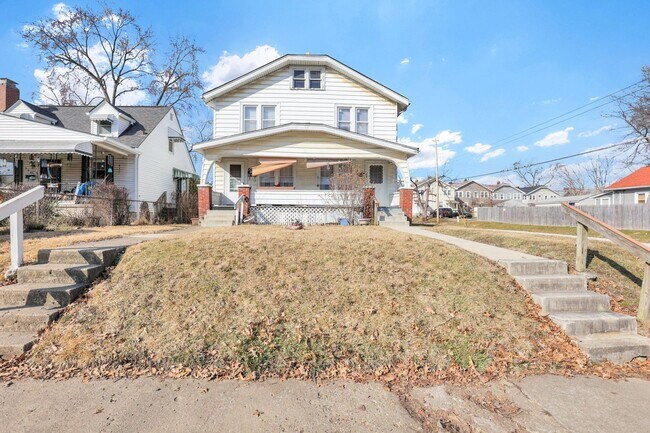 Building Photo - 659-661 S Warren Ave