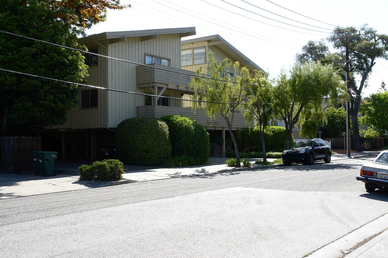 Foto del edificio - 1530 San Antonio St