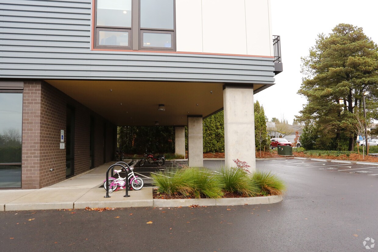Building Photo - The Adrienne