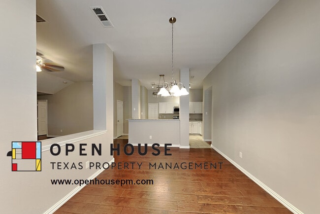 Foto del edificio - 2208 Eisenhower Dr, McKinney
