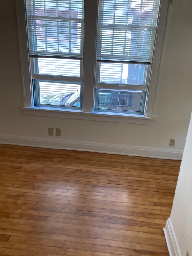 Foto del edificio - 1224 Spaight St