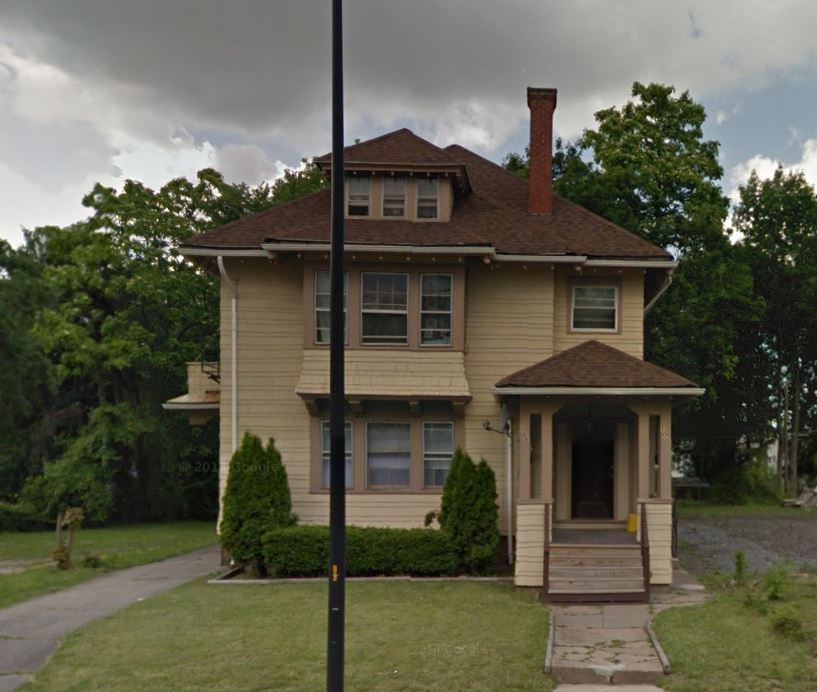 Foto principal - 1055 Plymouth Ave S