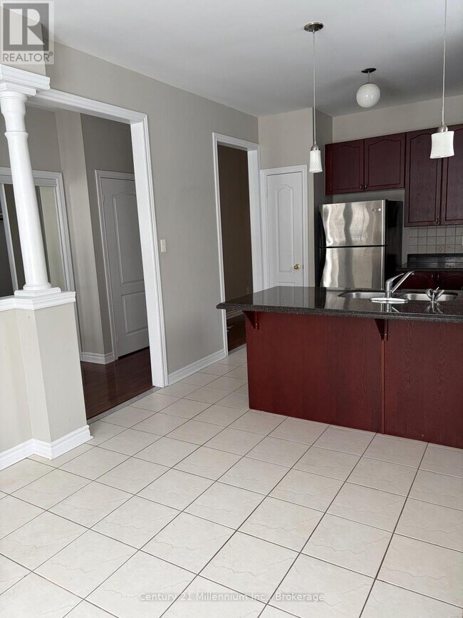 Photo du bâtiment - 170 41st St S