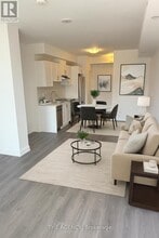 Building Photo - 715 Davis Dr