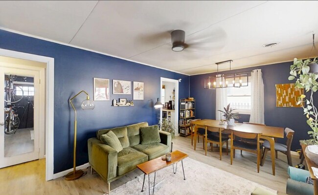 Foto del edificio - 1101 S Cottage Grove Ave