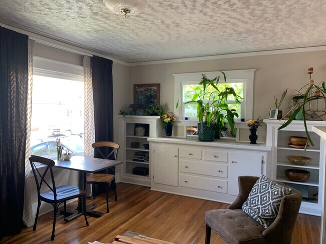 Foto del edificio - 824 N Killingsworth Ct