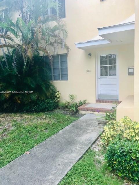 Primary Photo - 1014 E Ponce De Leon Blvd