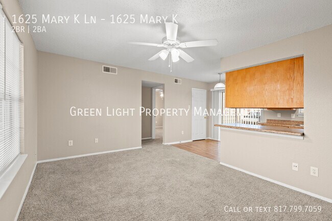 Foto del edificio - 1625 Mary K Ln