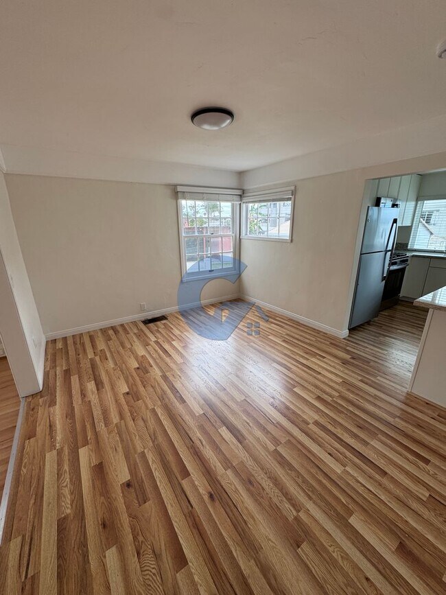 Foto del edificio - Newly renovated 3 Bed/2.5 Bath Home in Pacific Beach for rent!
