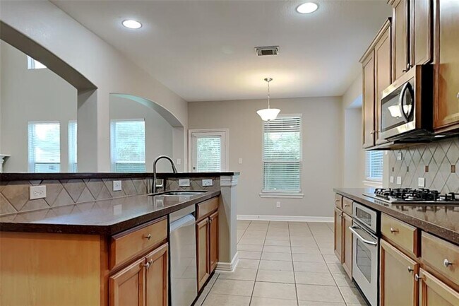 Building Photo - 12112 Forest Sage Ln