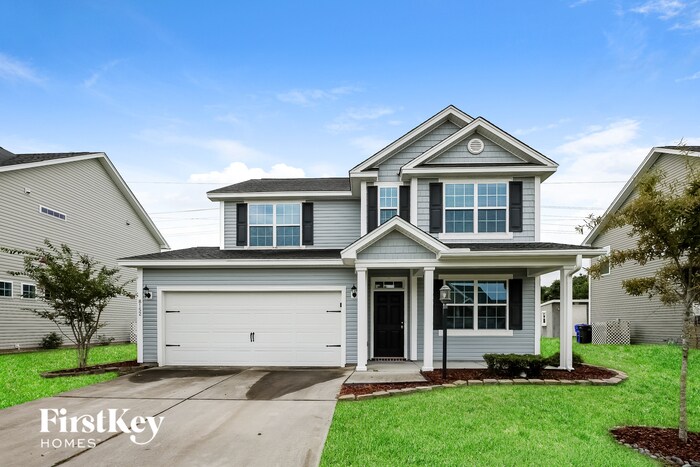 Foto principal - 8152 Ronda Dr