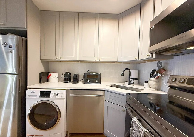 Photo - Recently renovated 1-Bedroom 1-bath unit with Private Outdoor Space and Finished Cellar Apartment
