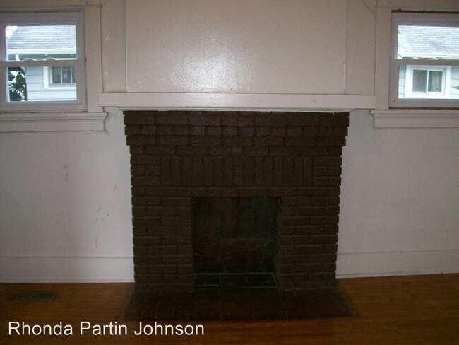 Building Photo - 49 Watervliet Ave