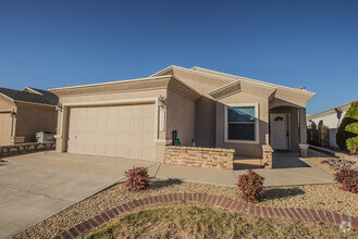 Building Photo - 14259 Gil Reyes Dr