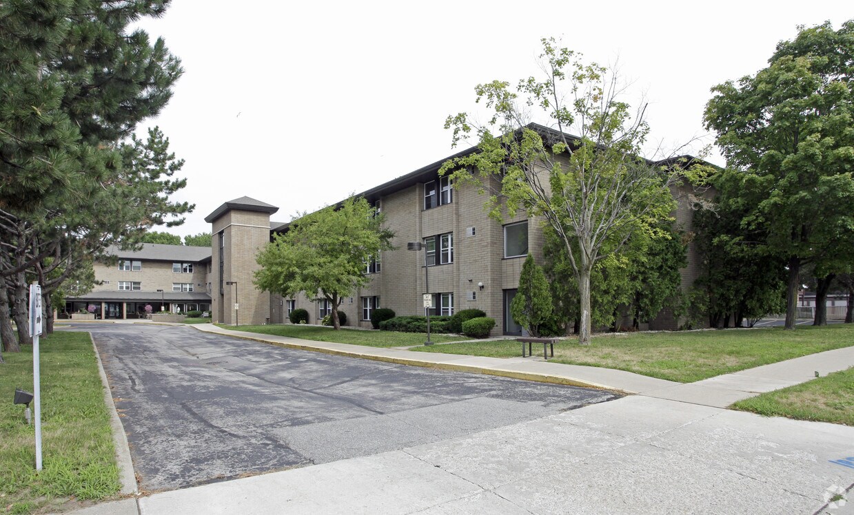Foto principal - Badger Terrace Apartments